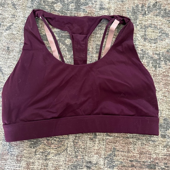 Fabletics Criss Cross Razorback Sports Bra - Picture 4 of 5